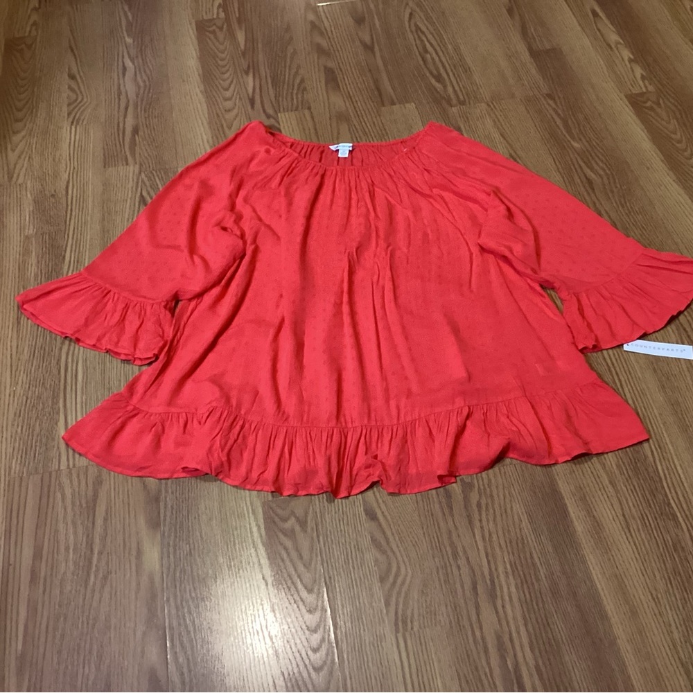 Women’s blouse color orange size 3X